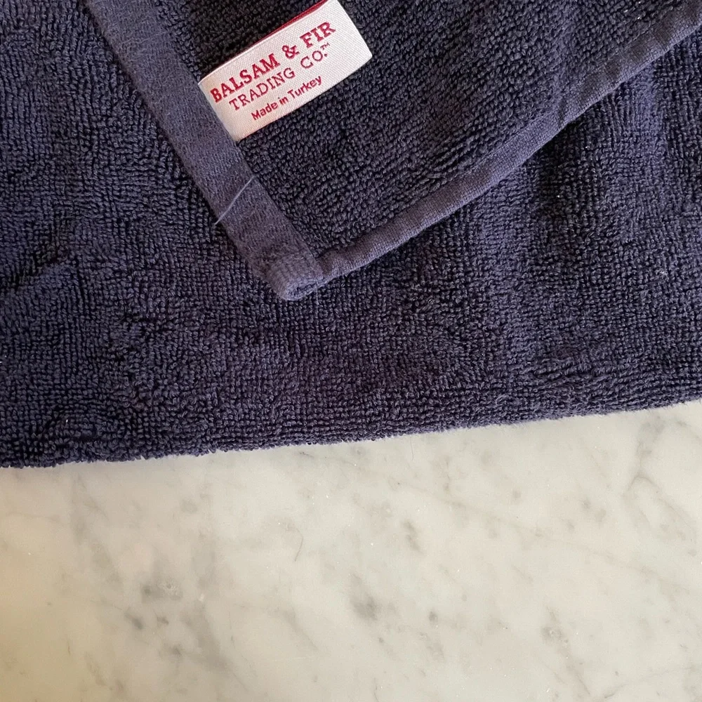 EUC! 100% Cotton Hand Towels
